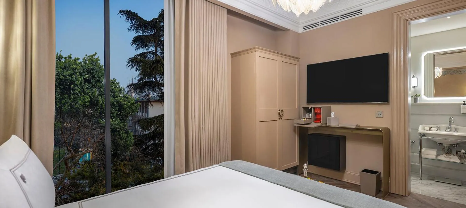 Hotel Komana Binbirdirek Istanbul Turkey